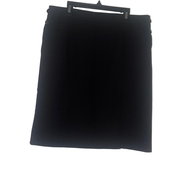 BCBGMAXAZRIA size 10 black skirt - Picture 1 of 9